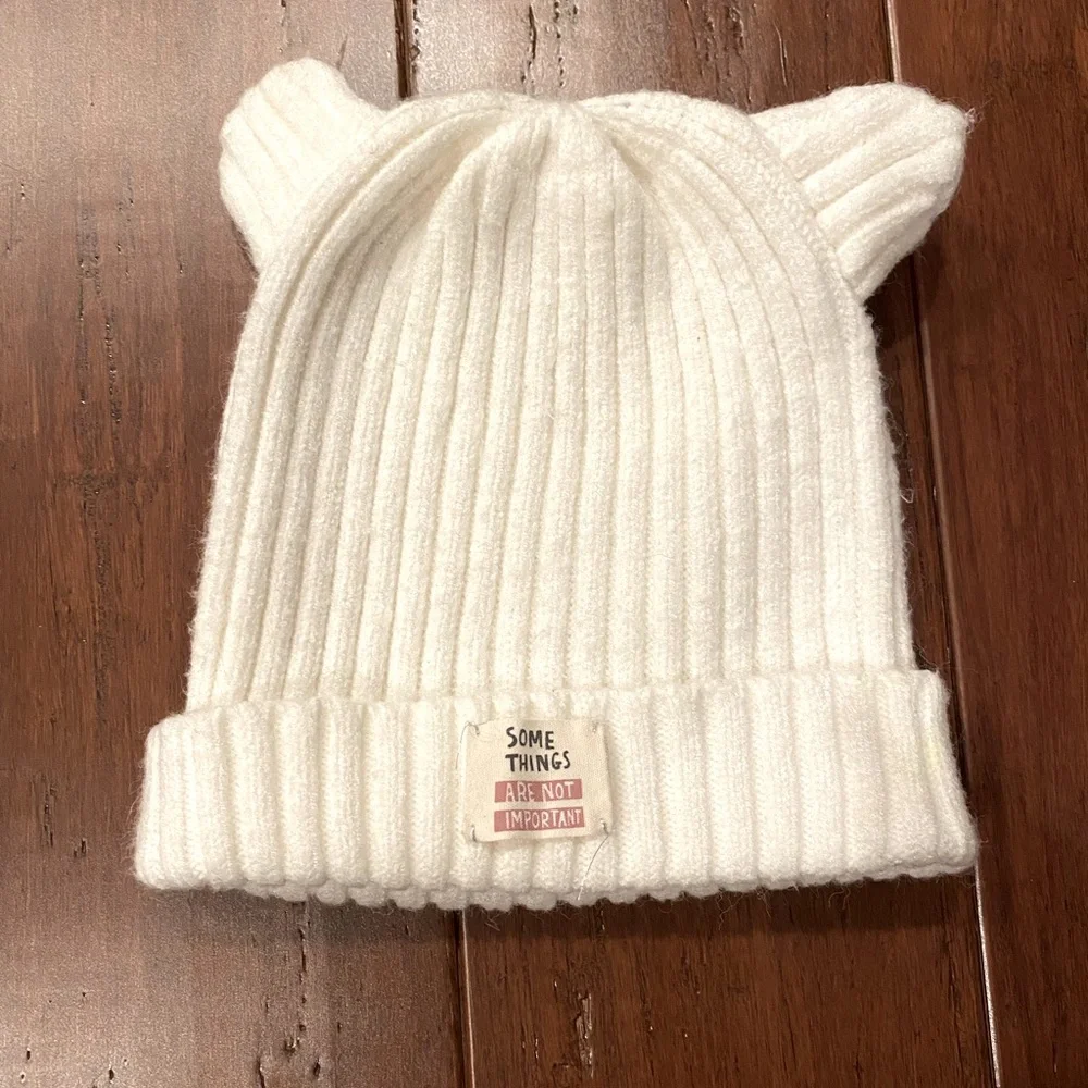 Zara girls hat OS